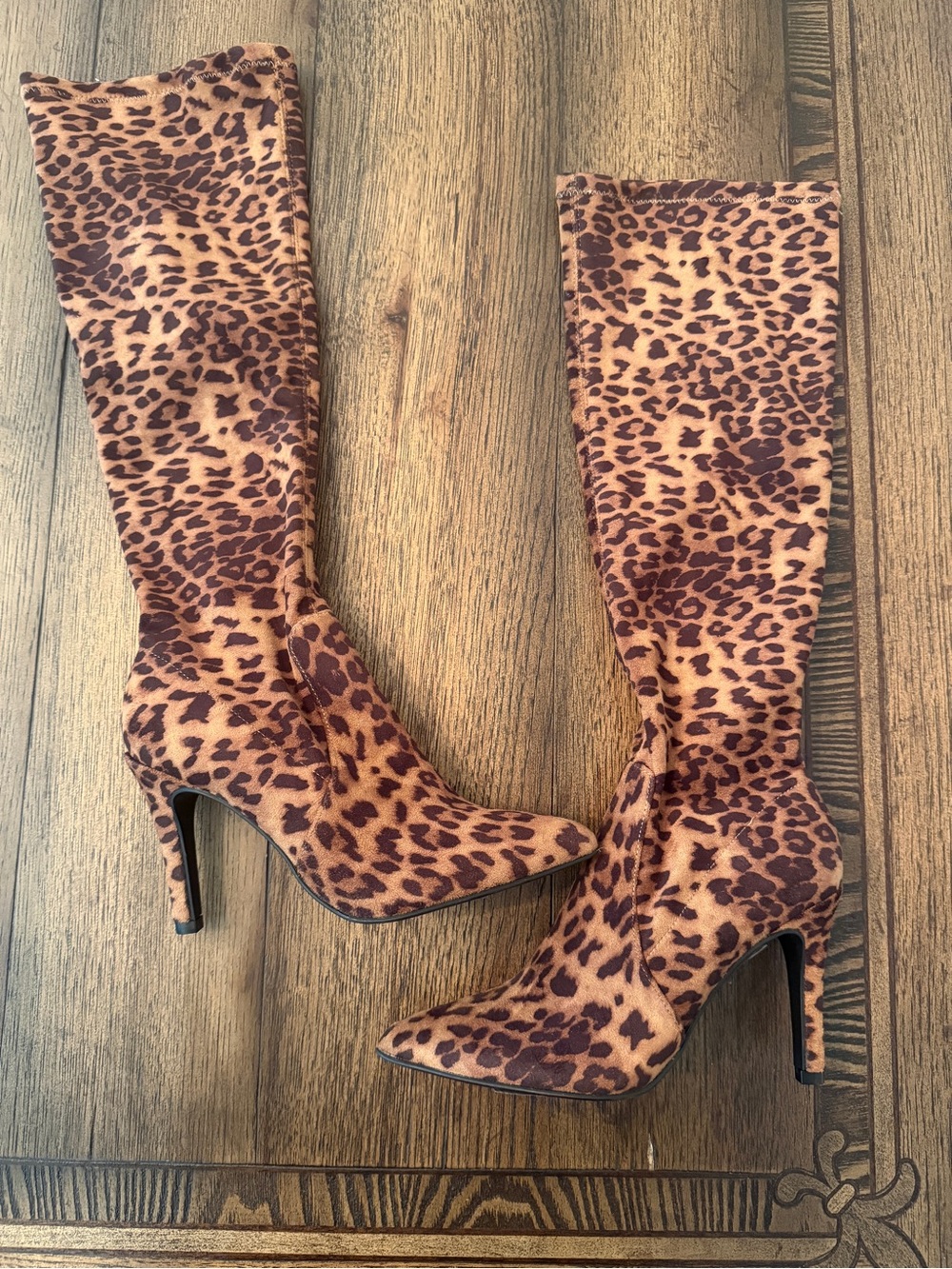 MIA Women's Arisa Stiletto Heel Pointed Toe Knee High Boots Size 6